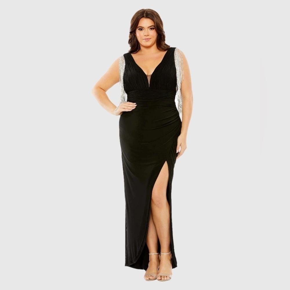 Mac Duggal 76990 NWT V-neck Gown with Fringe Detail on Shoulder (Plus)
